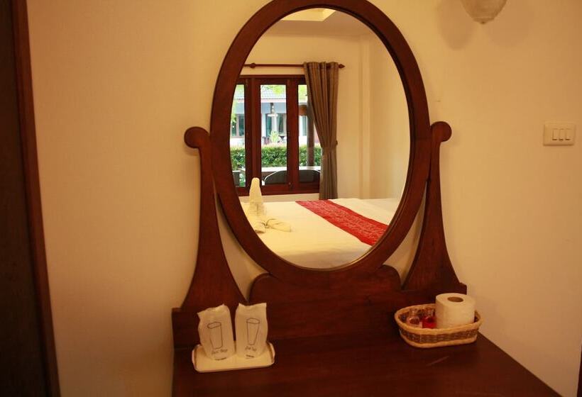 Номер Superior, Waterside Resort