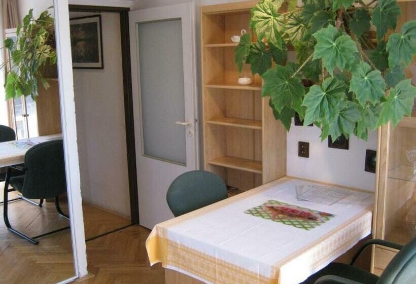 غرفة قياسية, Privat Apartma Ulrych