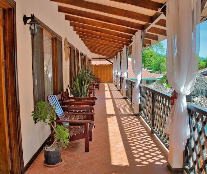 ファミリールーム, Samara Pacific Lodge