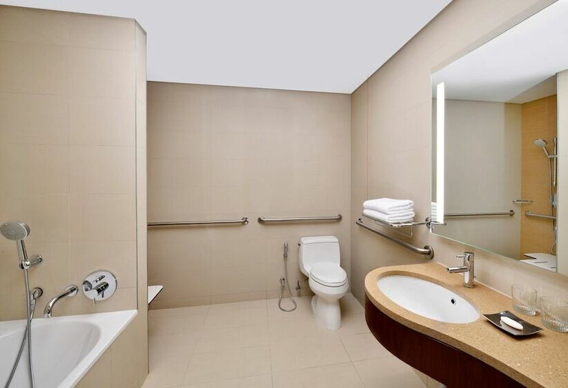 Номер Deluxe, Courtyard By Marriott Riyadh Olaya