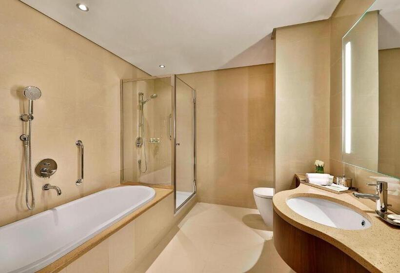 Полулюкс, Courtyard By Marriott Riyadh Olaya
