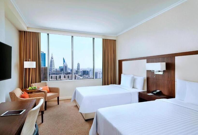Номер Deluxe, Courtyard By Marriott Riyadh Olaya
