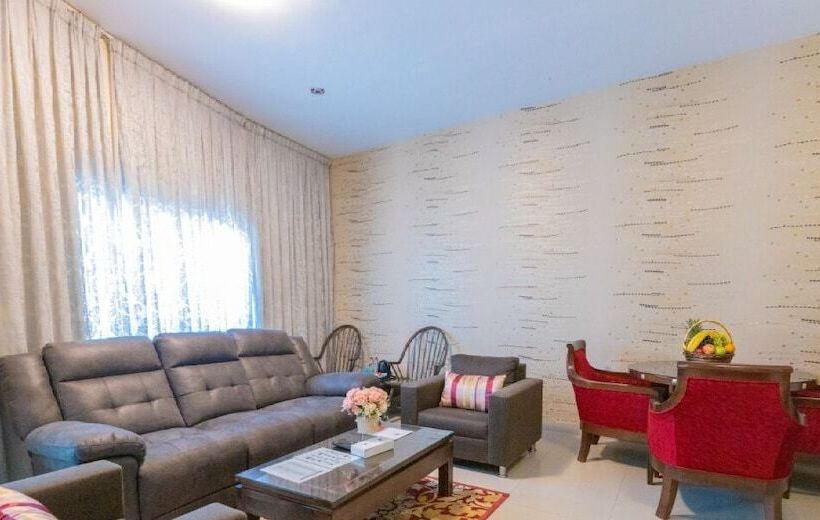 Люкс 3 Спальни, Ewan Tower Hotel Apartments