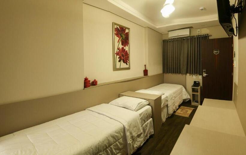 디럭스 룸, Santo Graal