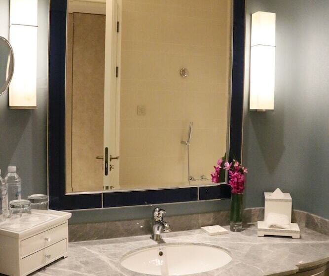 Quarto Deluxe, Sofitel Shanghai Hongqiao