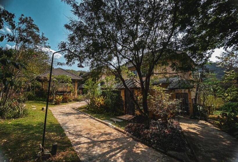 Люкс Вид на Горы, Villa Khao Phaengma