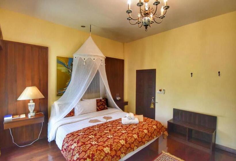 Вилла 3 Спальни с Бассейном, Villa Khao Phaengma