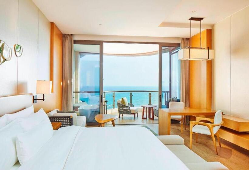Номер Deluxe Вид на Море, The Westin Shimei Bay Resort