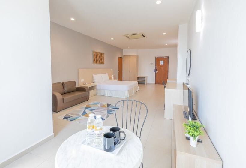 Студия Стандарт, Golden View Serviced Apartment