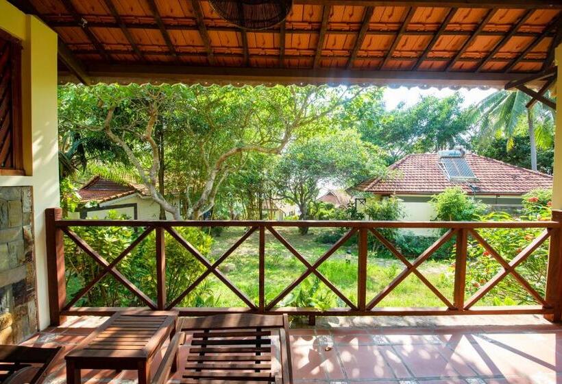 بانگلوی لوکس, Phu Quoc Eco Beach Resort
