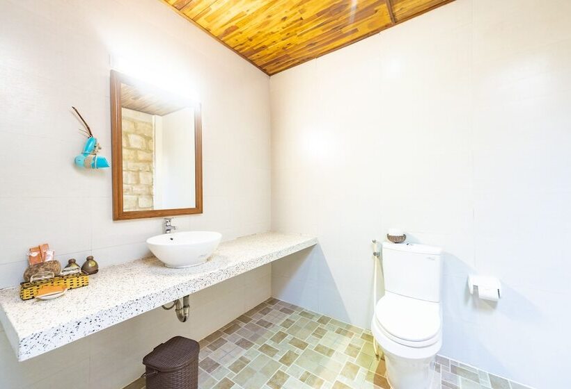 اتاق لوکس با چشم‌انداز دریا, Phu Quoc Eco Beach Resort