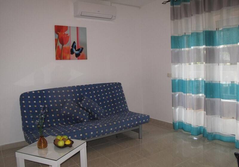 Апартаменты 1 Спальня, Apartments Mia