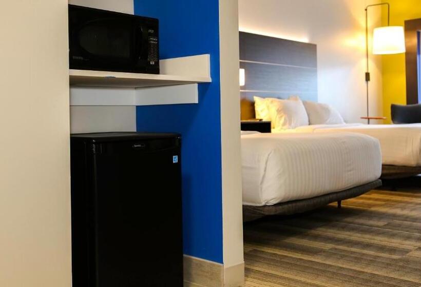 חדר דלוקס מותאם לאנשים עם מוגבלויות, Holiday Inn Express & Suites Kingston Ulster, An Ihg