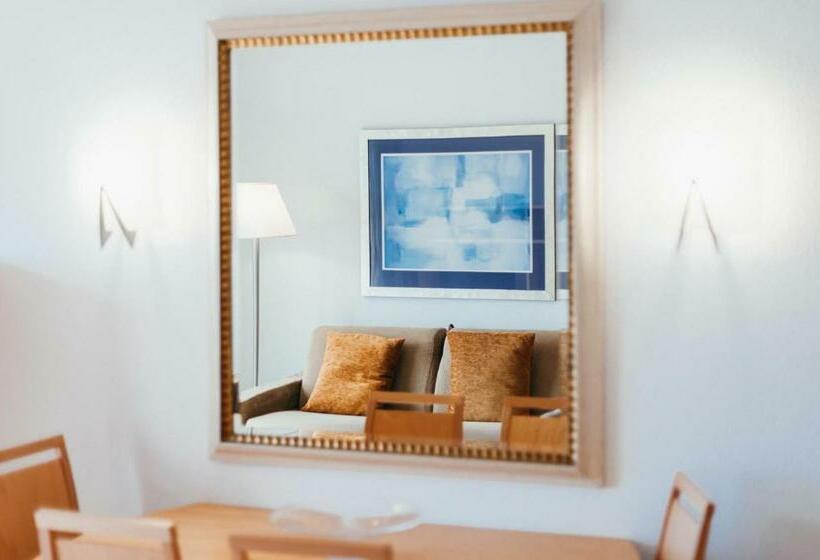 Studio Standard, Hollywood Mirage   Excel Hotels & Resorts