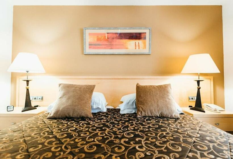 带2个卧室带海景的公寓, Hollywood Mirage   Excel Hotels & Resorts