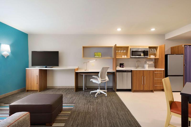 Люкс, Home2 Suites By Hilton Roanoke, Va