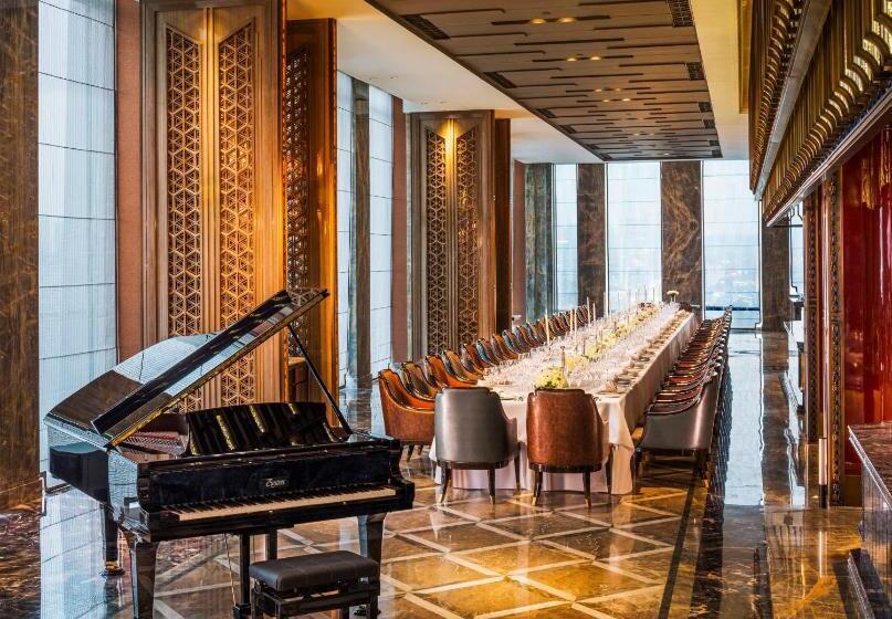 اتاق لوکس با تخت بزرگ, Wanda Reign Chengdu