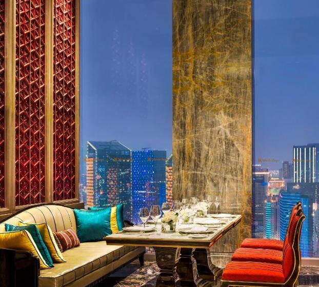 اتاق اجرایی با تخت بزرگ, Wanda Reign Chengdu