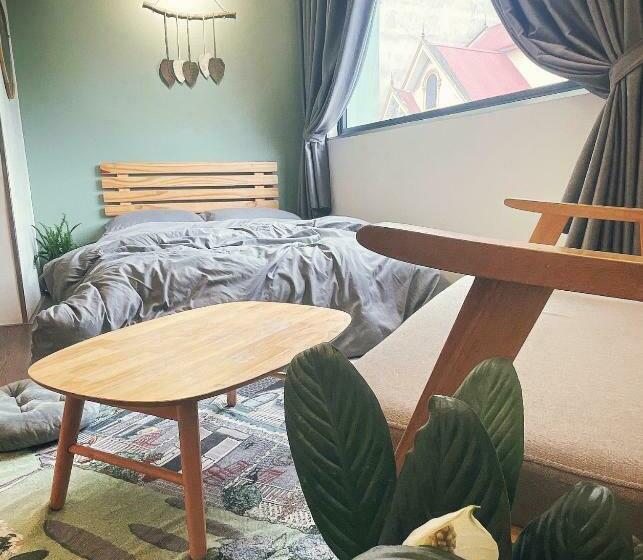 اتاق استاندارد یک نفره, Babahouse Homestay Thành Phố Vinh