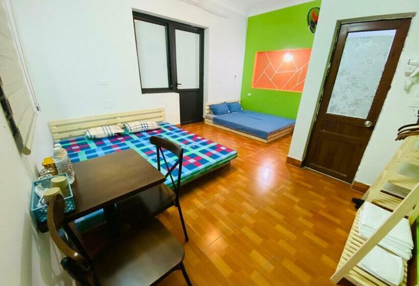 اتاق استاندارد چهار تخته, Lion Homestay