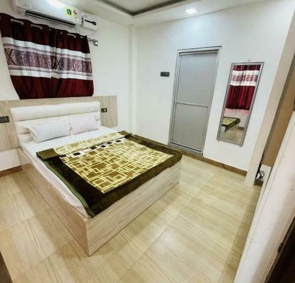 Номер Стандарт, Jmd Palace
