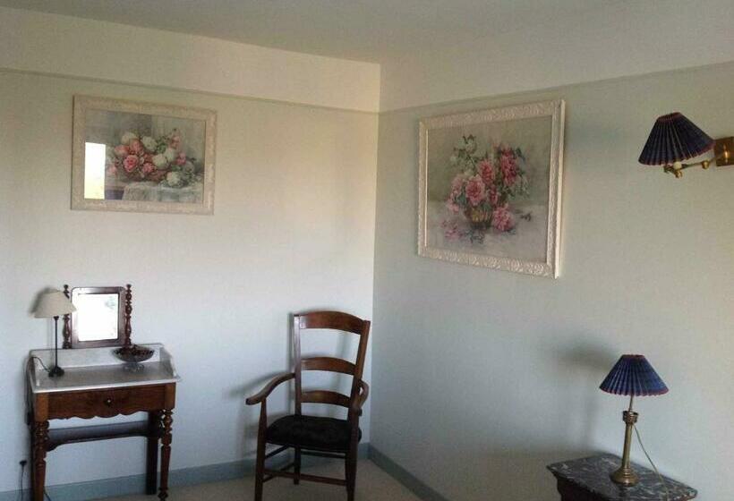 Номер Стандарт, Le Relais De Fontenailles