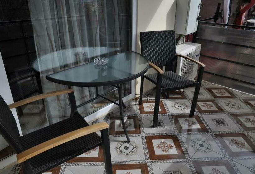 اتاق استاندارد با بالکن, Your Comfort