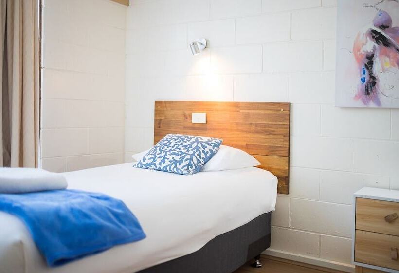 스탠다드 룸, Plainsman Motel