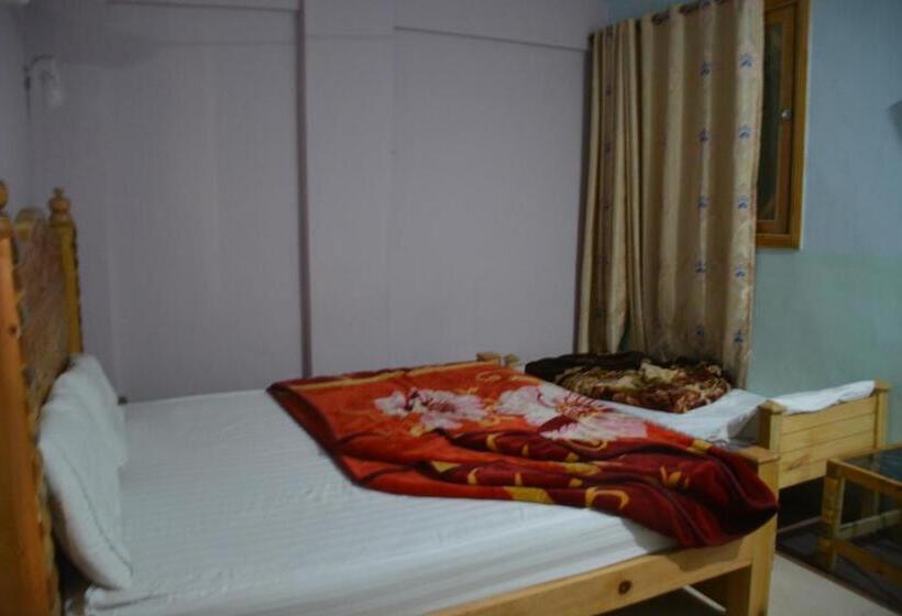 اتاق استاندارد, Pc Green Hotel, Mahandri, Kaghan
