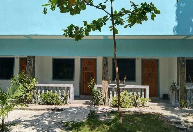 스탠다드 룸, Elen Inn   Malapascua Island Non Aircondition1