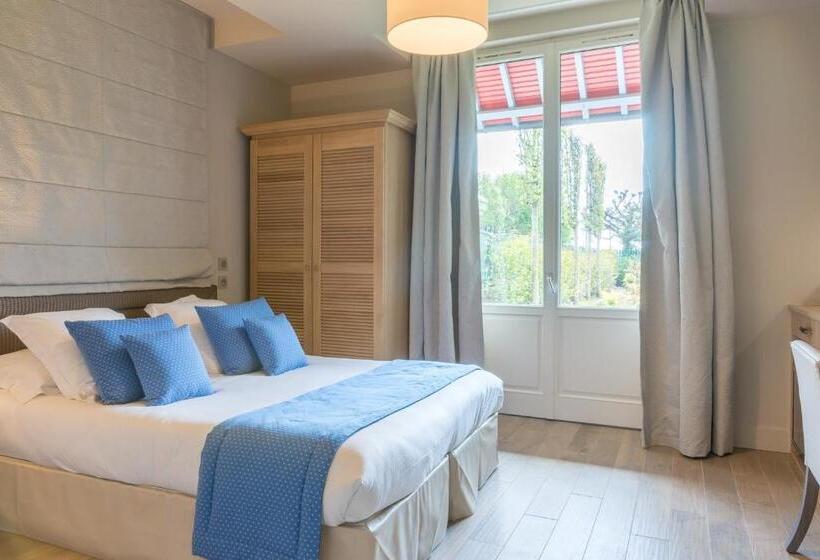 Номер Престиж, Villa Odette