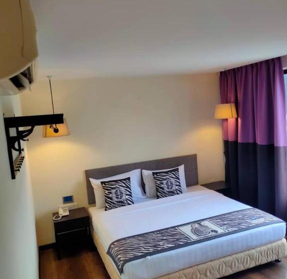 Номер Deluxe Кровать Кинг, 9 Square Hotel   Subang Jaya