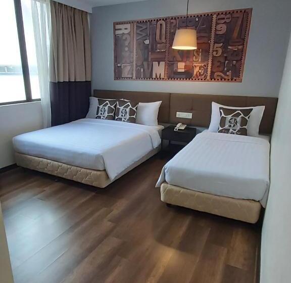 Семейный Номер Deluxe, 9 Square Hotel   Subang Jaya