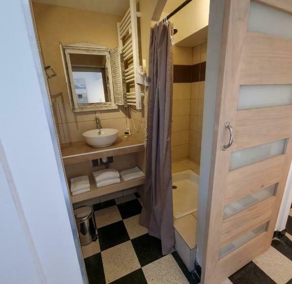 Номер Стандарт, Hôtel Villa Les Orangers