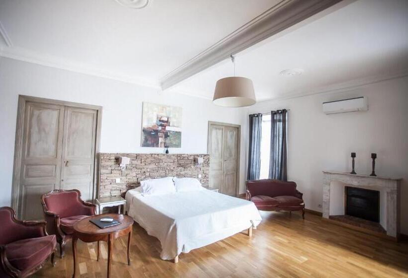 Люкс Повышенной Комфортности, Hôtel Villa Les Orangers