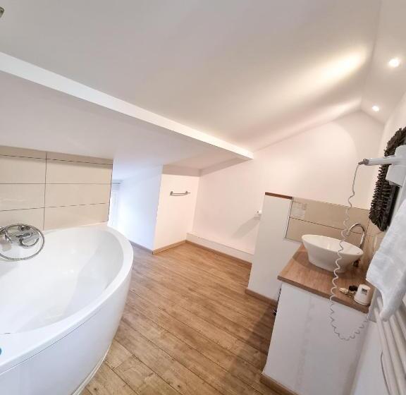 Номер Комфорт, Hôtel Villa Les Orangers