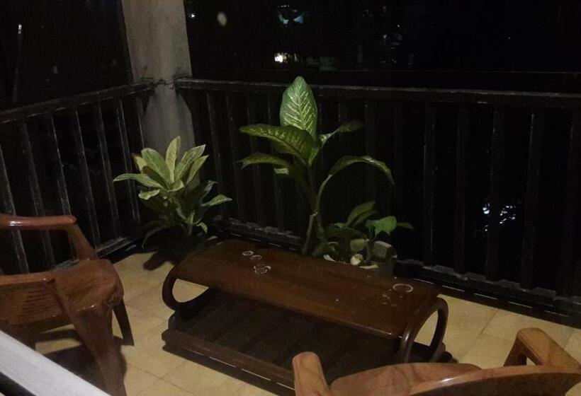 豪华房间, New Rani Inn