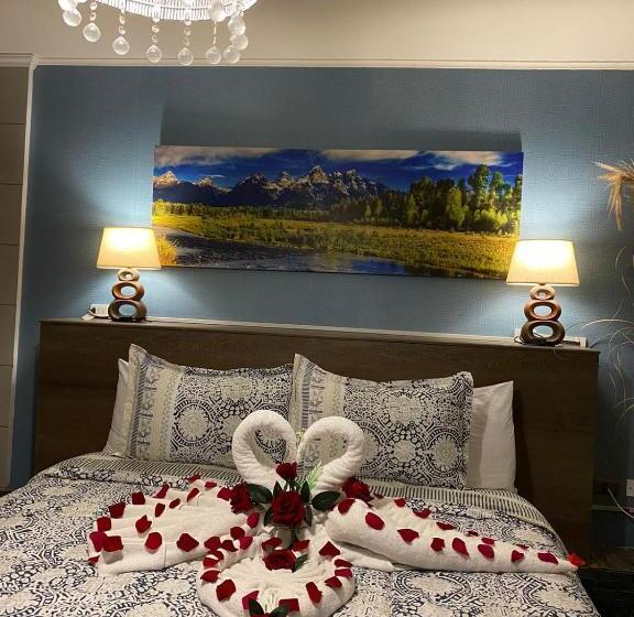 带按摩浴盆的套房, Katarsy´s Hostel