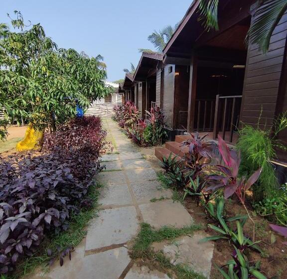 کلبه ییلاقی, Beach Cottages   Pousada Donaciana