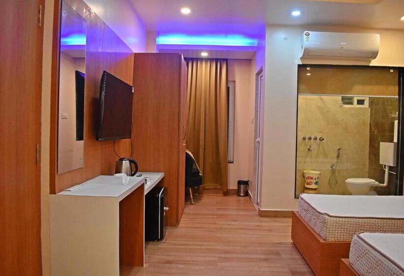 Номер Deluxe, Anticlock Suites & Resorts