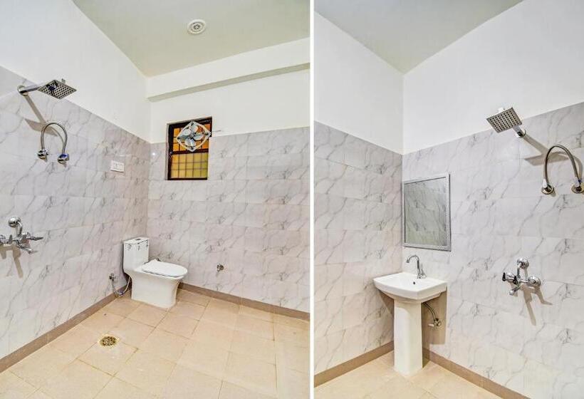 Трехместный Номер Классика, Oyo Flagship Hotel White Hut