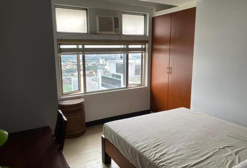 Апартаменты 3 Спальни, Cozy & Spacious 3br Unit In Manhattan Parkview Tower2