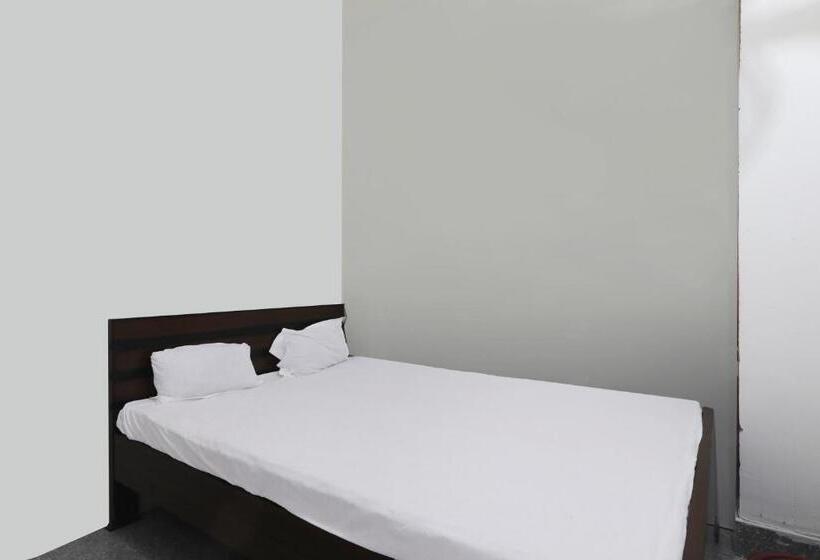 三人经典房间, Spot On Om Guest House
