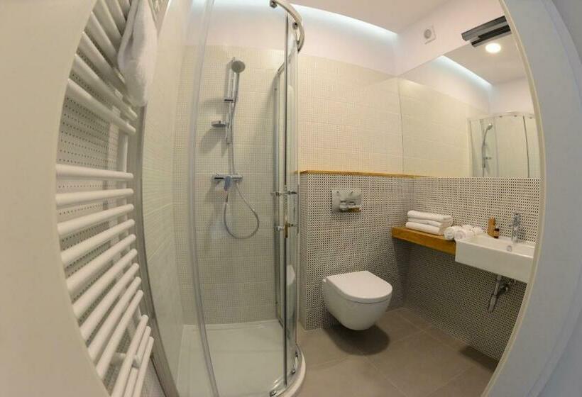 Номер Deluxe, Faros Gdansk Airport