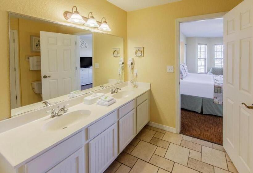 Вилла 2 Спальни, Holiday Inn Club Vacations Piney Shores Resort At Lake Conroe