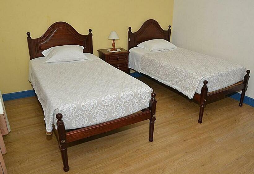 Номер Стандарт, Pensao Astoria