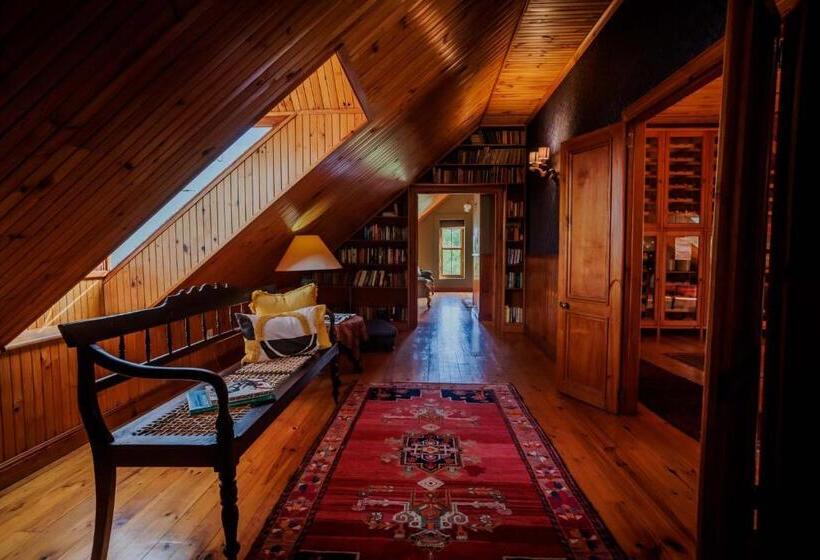 Номер Стандарт, De Oude Pastorie