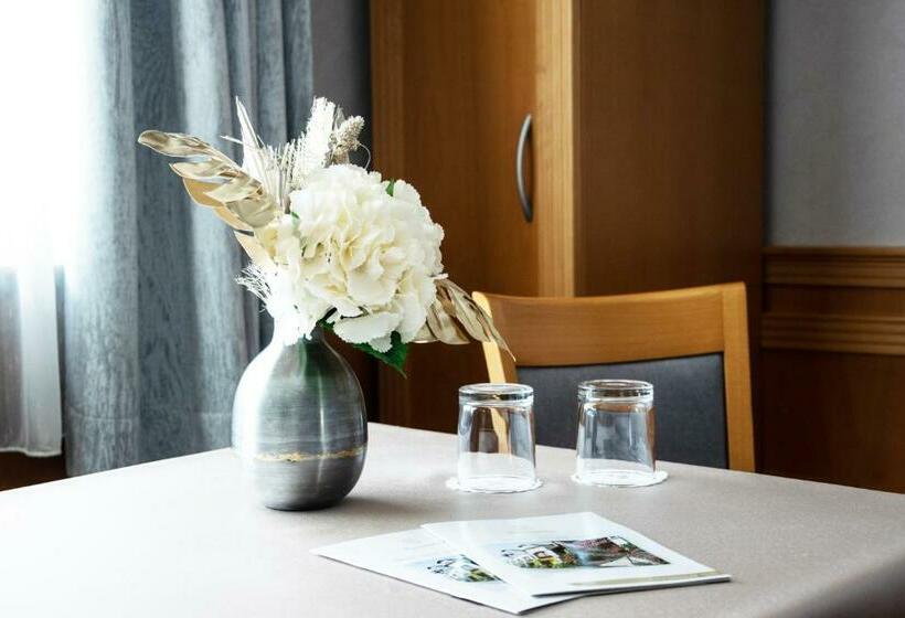 اتاق استاندارد, Rosengarten Hotel & Restaurant
