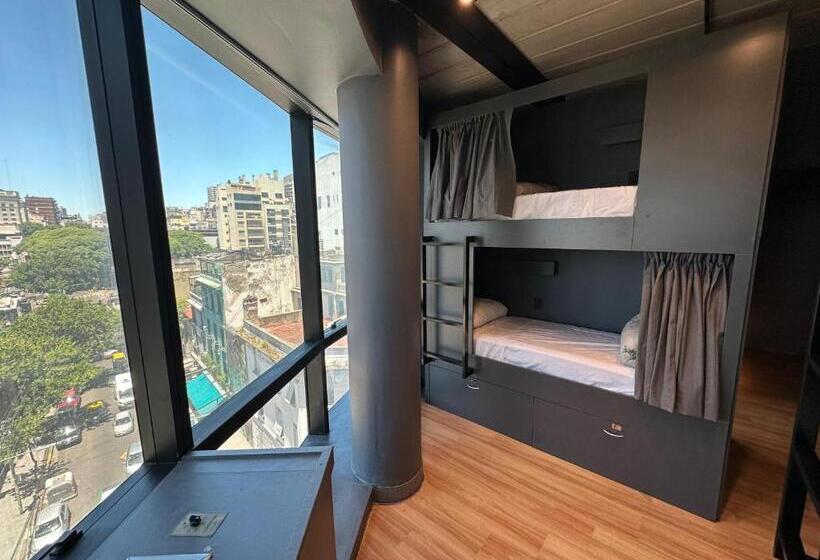 تختخواب در اتاق مشترک, Mons Hostel