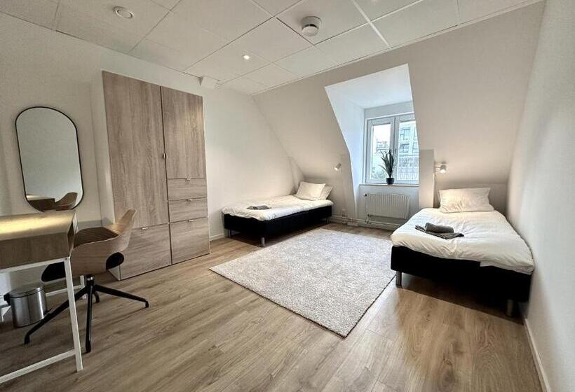Номер Стандарт Индивидуальный, Attic Hostel